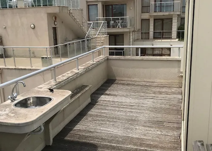 Sun Village Villa 13 *